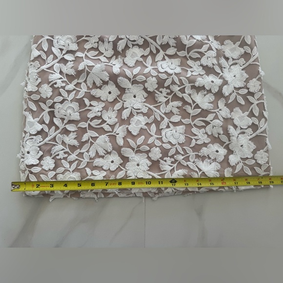 Aidan Mattox  Women White Flower Lace Sleeveless Mini  Dress Size US 6 | EU 38 - Picture 11 of 14